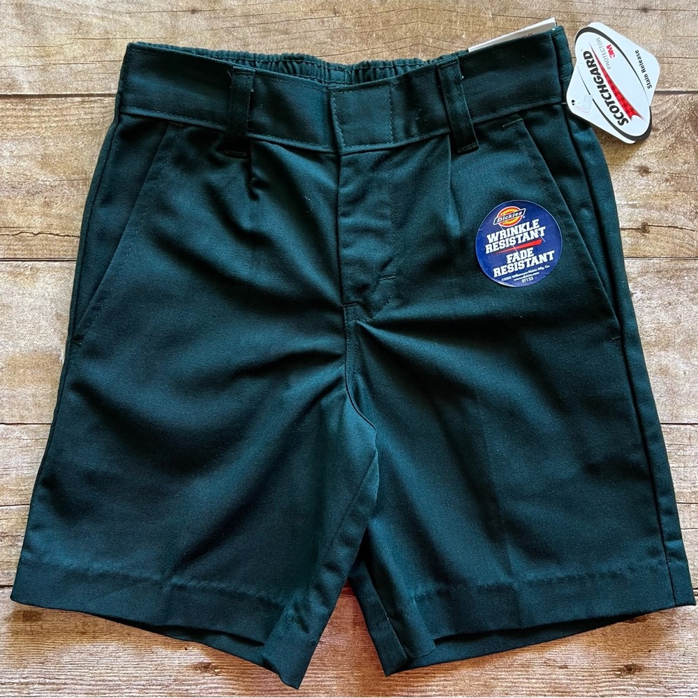 Dickies‎ Boys School Uniform Shorts Hunter Green Pleated Front Size 5 RG 57362GH